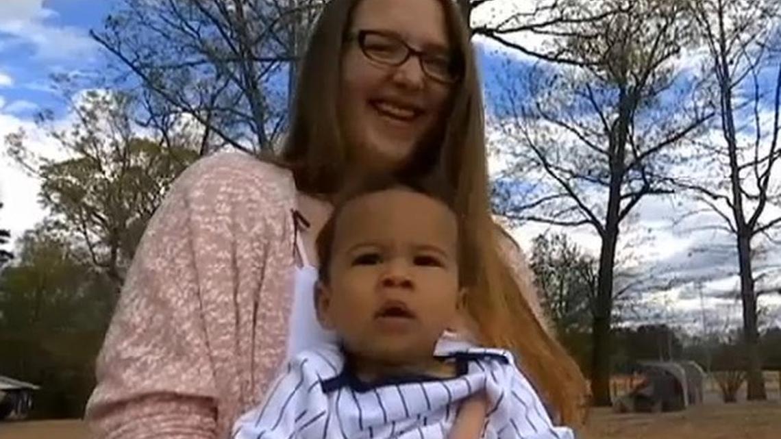 Stephanie Rhodus says her 8-month-old son, Archer, has been “exclusively breast-fed for eight months” and won’t take a bottle. But when she tried to feed her son Monday during an appearance in a North Carolina court, she was told to cover up by a judge, who scolded her.