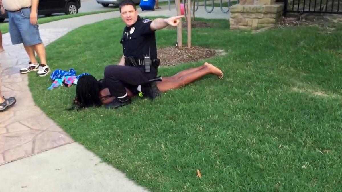 Cellphone videos taken by people at the pool showed the former police officer, David Eric Casebolt, who is white, running after black teens and ordering them to the ground, then forcing the teen girl, Dajerria Becton, onto her stomach and placing his knees on her back.
