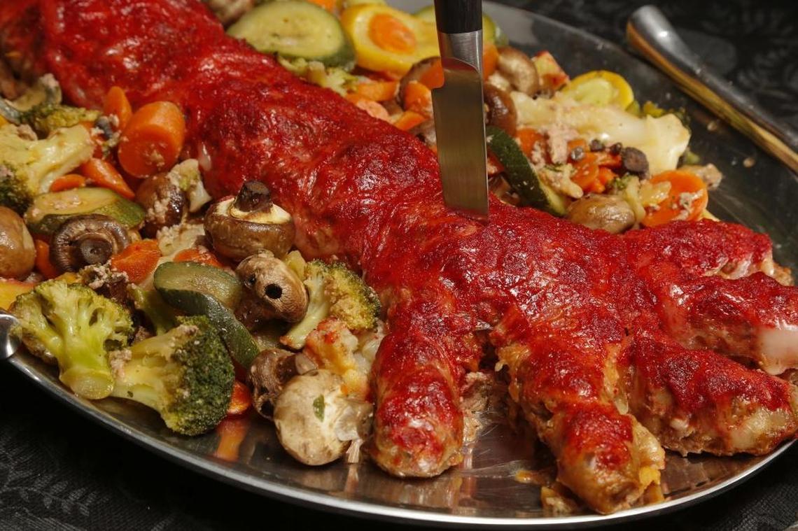 What’s for dinner? Zombie arm meat loaf. It’s one of the many “Disgustingly Delicious” recipes on Beckie Lombardi’s blog Necro Nom-nom-nomicon at EatTheDead.com. She doesn’t use the blog’s name for the URL to make it easier to find. “People had a hard time spelling Necro Nom-nom-nomicon,” she says.