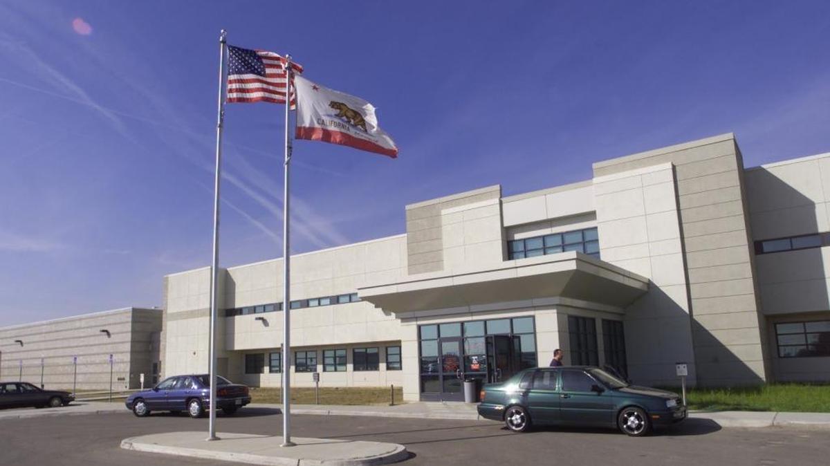 The front of the Tulare County Juvenile Detention Facility. Tulare police arrested a teenager on Feb. 18, 2018, after he allegedly made threats to shoot his school.