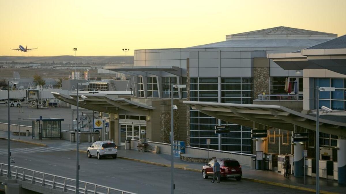 A plane takes off from Boise Airport in the early morning hours of Wednesday September 28, 2016