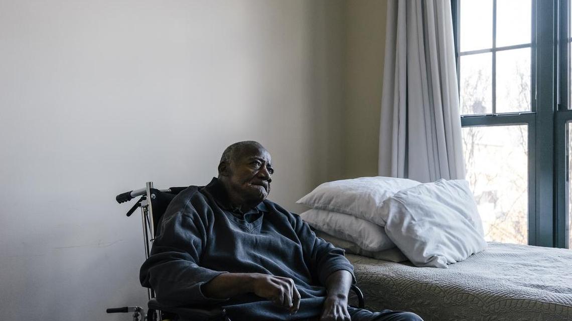 Willie Wood, a hall of fame player in the N.F.L., in his apartment at the Sunrise Senior Living Center in Washington, D.C., Jan. 19, 2016. Linked forever by a celebrated, pivotal play in the first Super Bowl, Len Dawson and Wood are like parallel stories, a parable for what a half-century of the N.F.L. has wrought, good and bad.