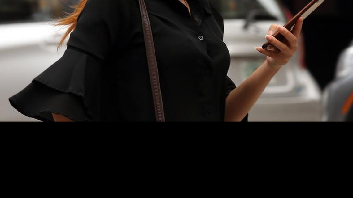 Physical therapists say they’re seeing more and more people come in with the ‘text neck’ – sore and damaged necks from looking down at our phones so much.