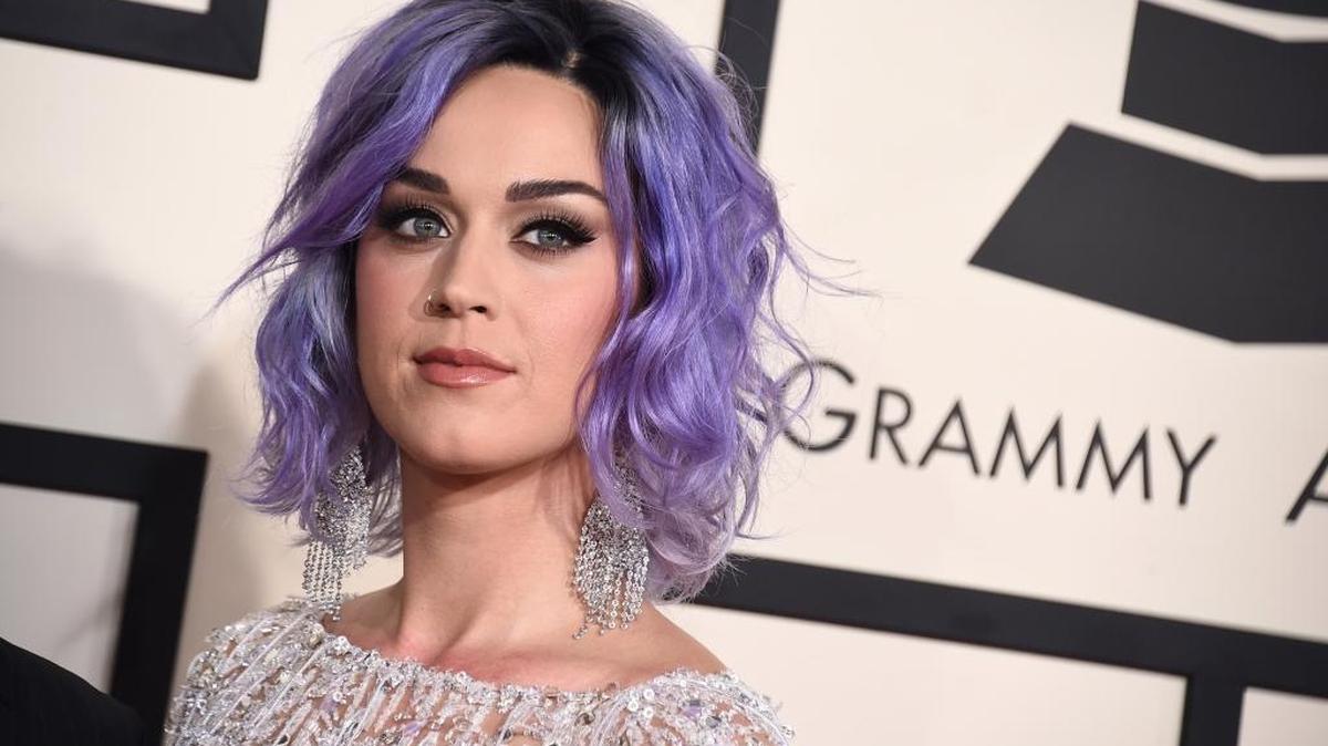 In this Feb. 8, 2015 file photo, Katy Perry arrives at the 57th annual Grammy Awards at the Staples Center in Los Angeles.