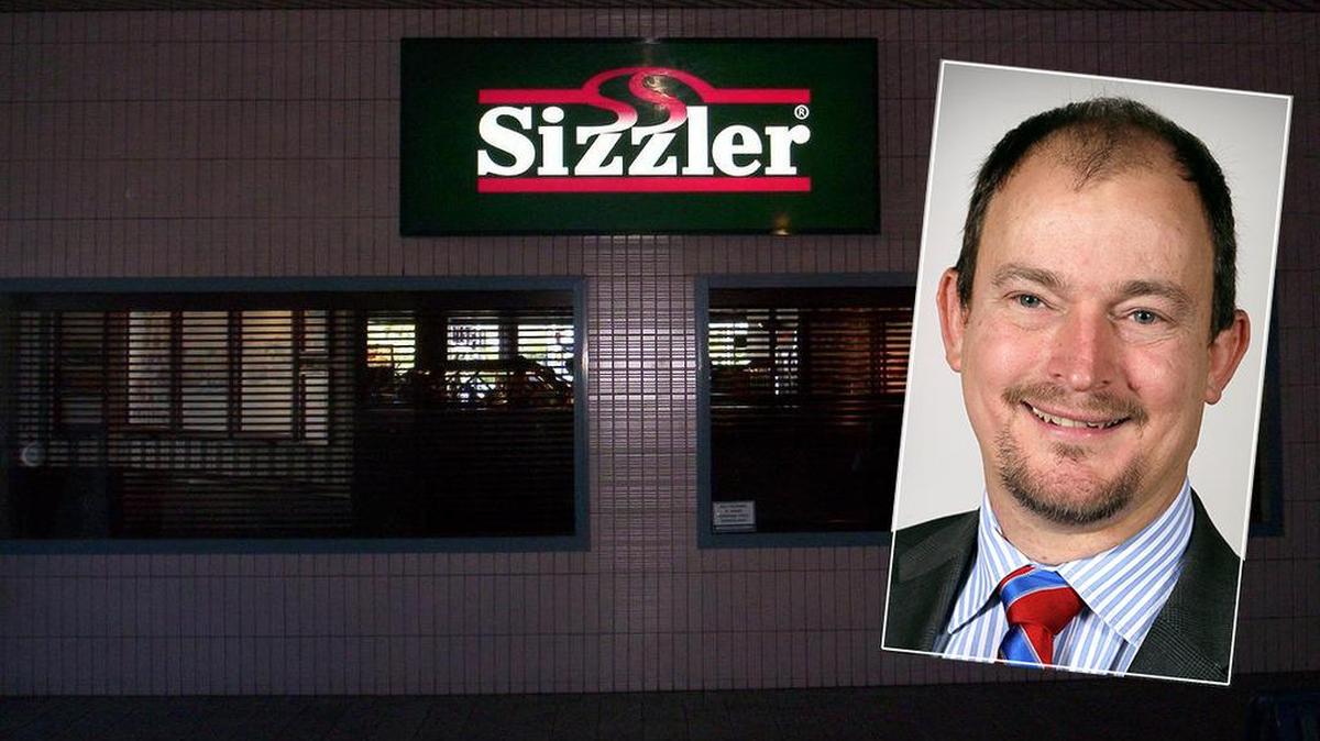 Iowa Sen. Mark Chelgren, inset, received training when he worked at a Sizzler restaurant in California. He received a “certificate” and told AP didn’t see a difference between that and a “degree.”