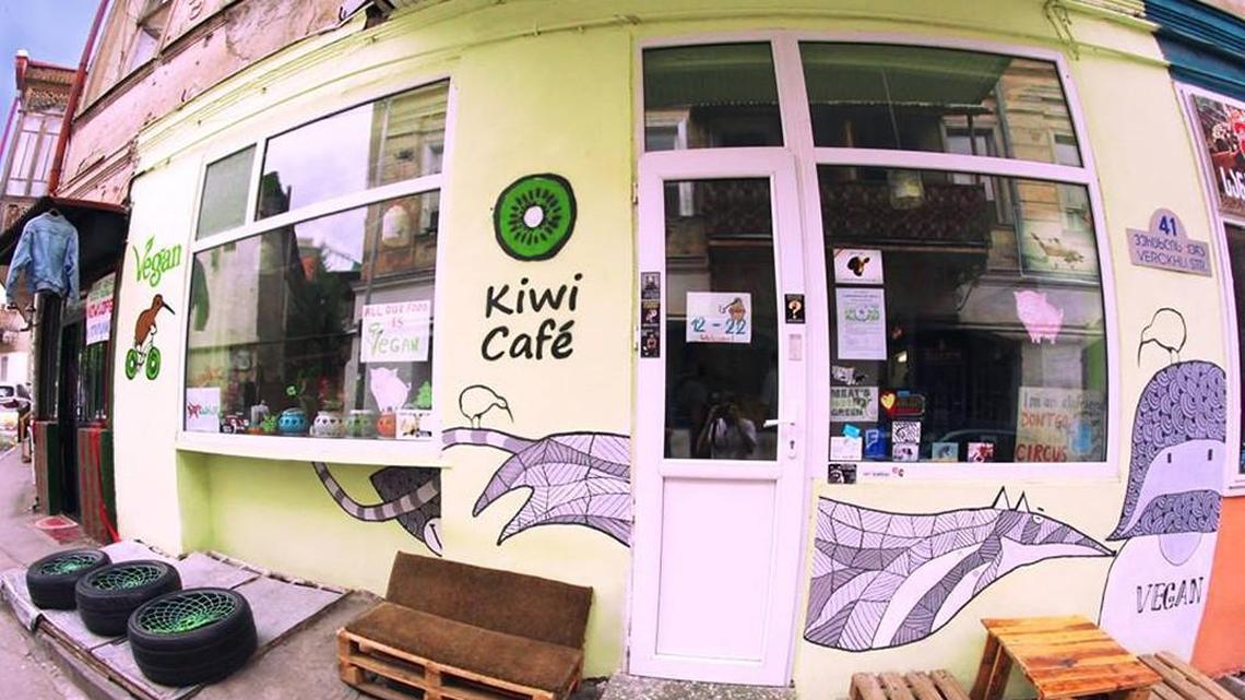 “Neo-Nazi” protesters pelted customers of this vegan cafe with meat and sausages over the weekend. The Kiwi Cafe is in the former Soviet republic of Georgia.
