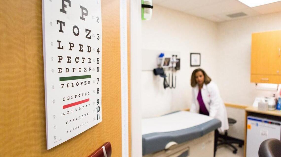 Census: Health coverage expands in 2014; poverty, wages stagnate