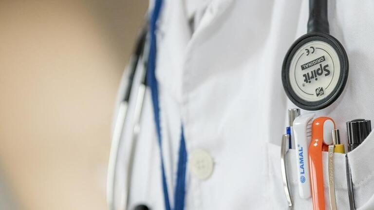Illinois hospitals to lose billions through Medicaid policy change, study finds