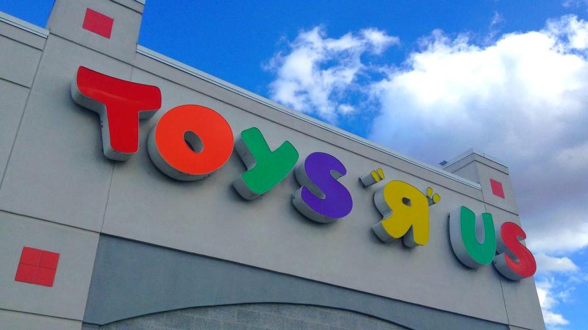 Toys R Us may declare bankruptcy.