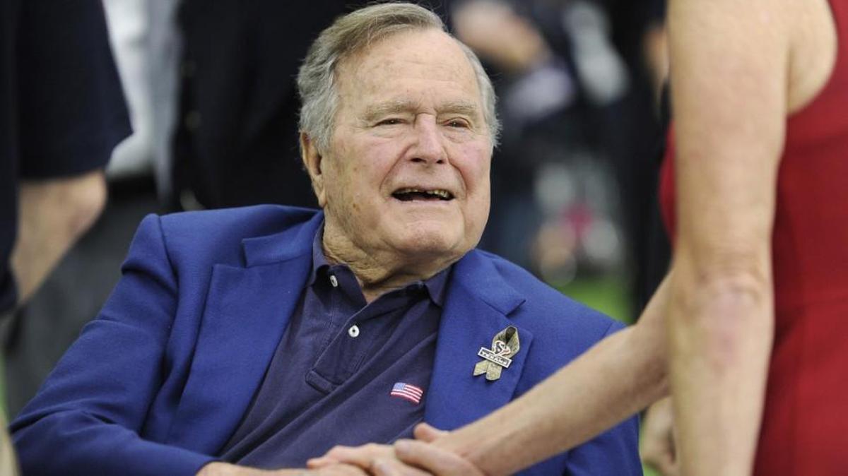A spokesman for former president George H.W. Bush has issued an apology to a second actress who has acccused Bush of groping her a few years ago.