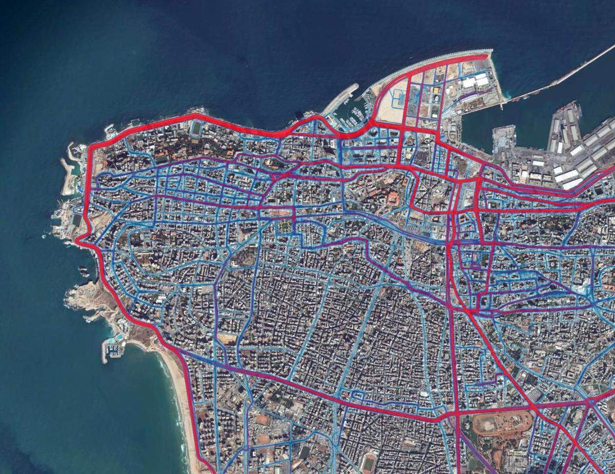 A portion of the Strava Labs heat map from Beirut, made by tracking activities.