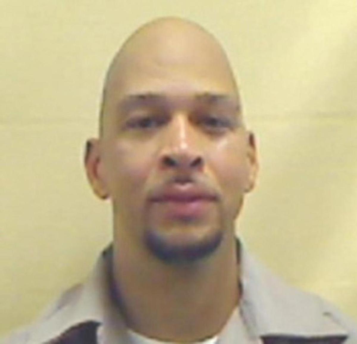 Prison photo of former Carolina Panthers wide receiver Rae Carruth