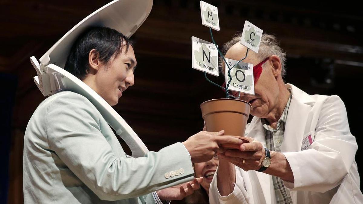 
While wearing a toilet seat on his head, David Hu accepts the Physics Prize, for his research on the principle that mammals empty their bladders of urine in about 21 seconds, from Dudley Herschbach, right, the 1986 Nobel laureate in chemistry, while being honored at the Ig Nobel Prize ceremony at Harvard University, in Cambridge, Mass., Thursday. The Ig Nobel prize is an award handed out by the Annals of Improbable Research magazine at Harvard University for silly-sounding scientific discoveries that often have surprisingly practical applications. 
