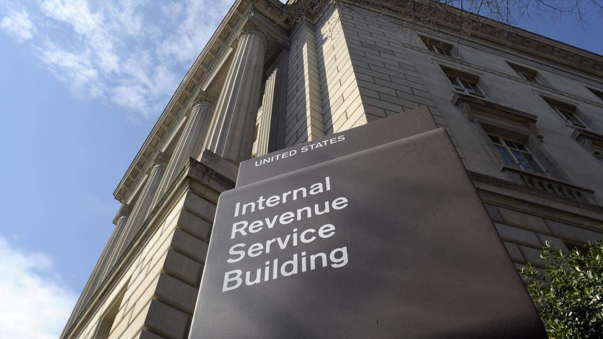 FILE - In this photo March 22, 2013 file photo, the exterior of the Internal Revenue Service (IRS) building in Washington. The IRS website to make payments went down on Tuesday, April 17, 2018. The IRS did not have an immediate explanation for the failure. But it said on its website that its online payment system became unavailable at 2:50 A.M. ET on Tuesday.(AP Photo/Susan Walsh, File)