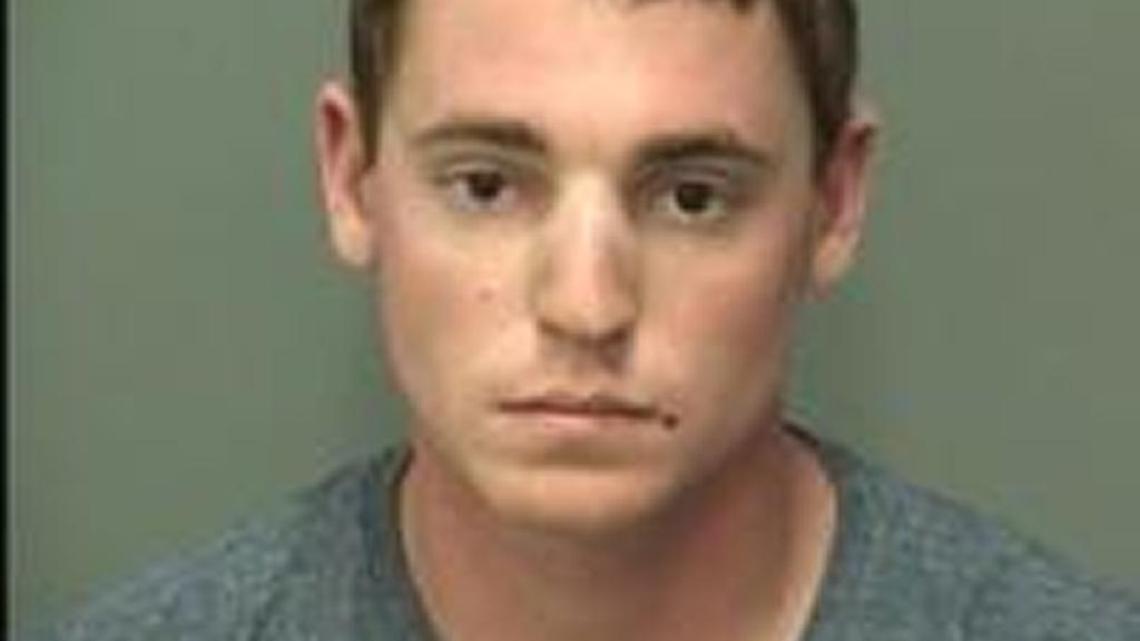 Father flags down officer, then beats up man accused of molesting his daughter