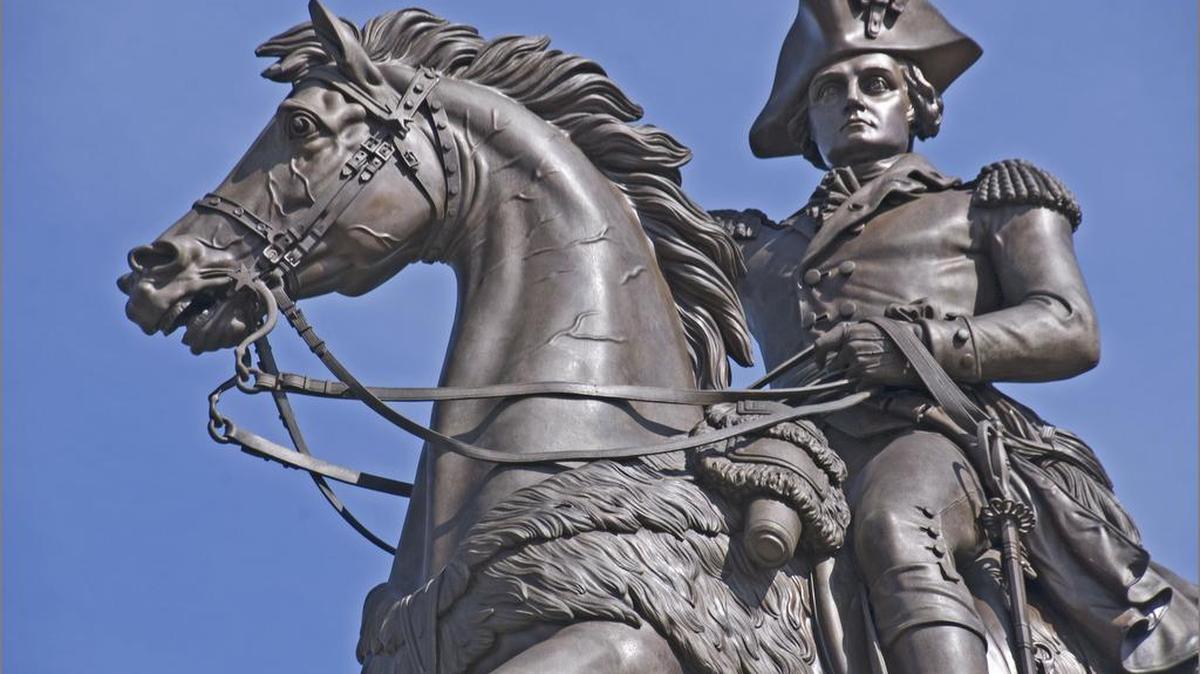 A church voted to remove a plaque for George Washington and another for Robert E. Lee.