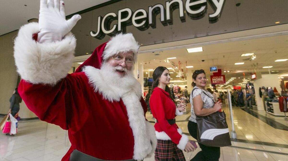 Santa Claus at a mall in California. A pastor told kids at an Amarillo mall that “Santa does not exist.”