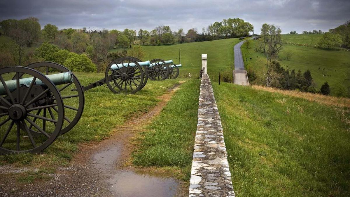 Canons overlook a section of the Antietam National Battlefield in 2010 in Sharpsburg, Md. A state advisory panel is calling for major changes to “Maryland, My Maryland,” a Civil War-era song that urges Maryland to join the Confederacy, bashes “Northern scum” – and has survived as the state anthem despite six previous efforts to eliminate it.