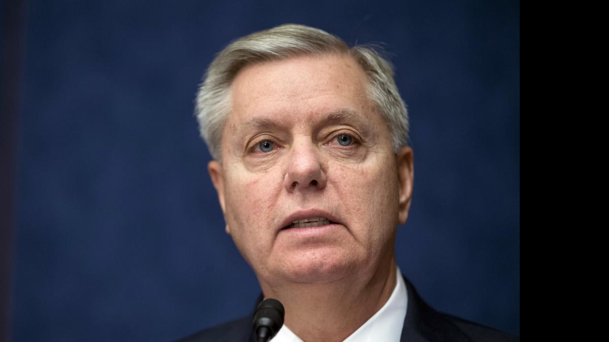 
Among the lawmakers and White House hopefuls, only Sen. Lindsey Graham, R-SC, has offered a concrete proposal about the current situation with ISIS, calling for sending 10,000 American ground troops back to Iraq.

