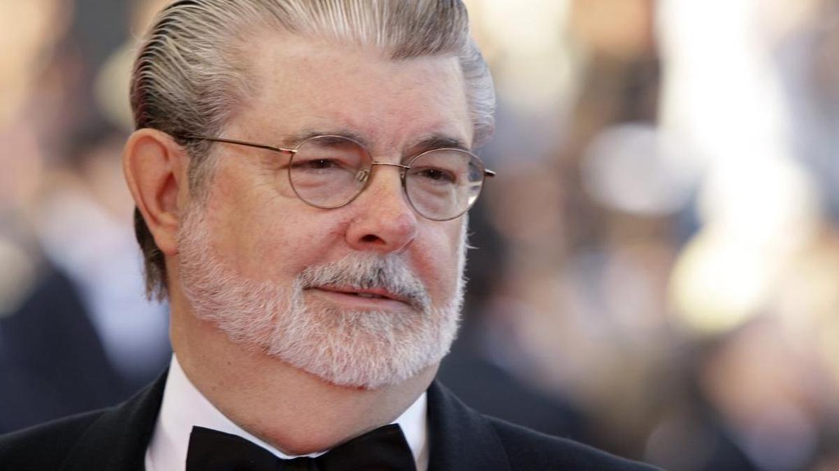 American director and producer George Lucas poses at the premiere of the film "Kung Fu Panda" during the 61st International film festival in Cannes, France, on May 15, 2008.