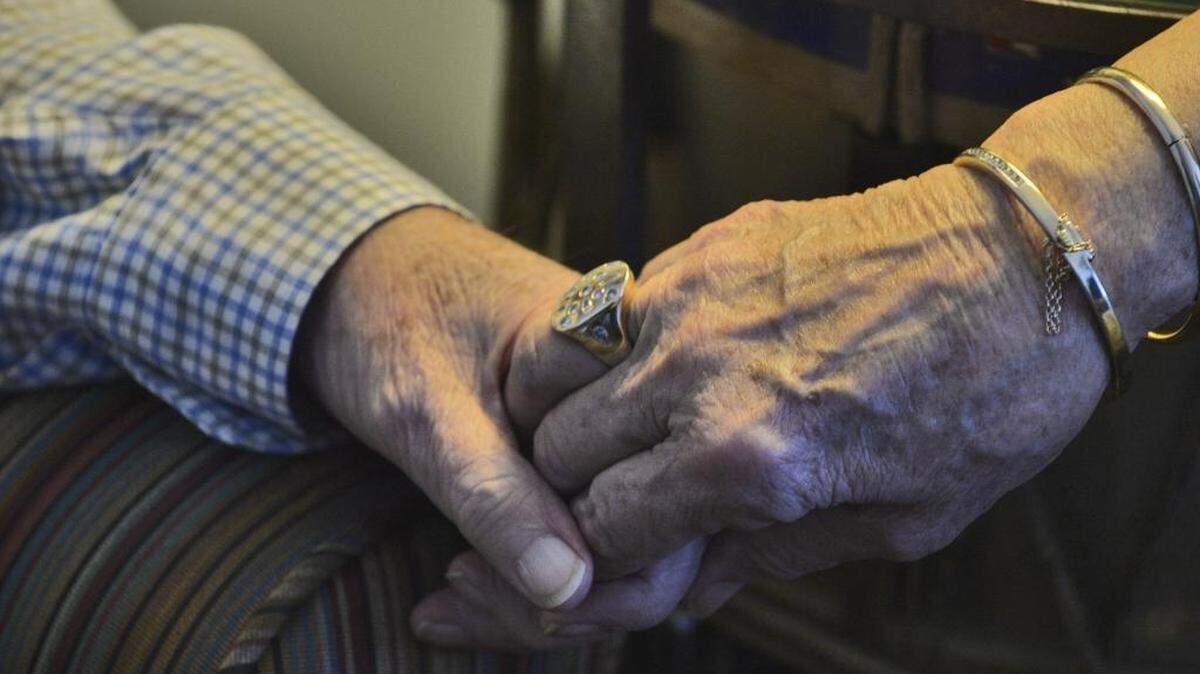 Rooney and John Robison both live at Southminster, a retirement community in south Charlotte.