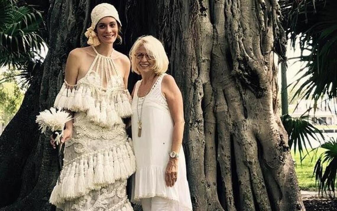 She hopes to wipe the floor with the competition with her toilet paper wedding dress