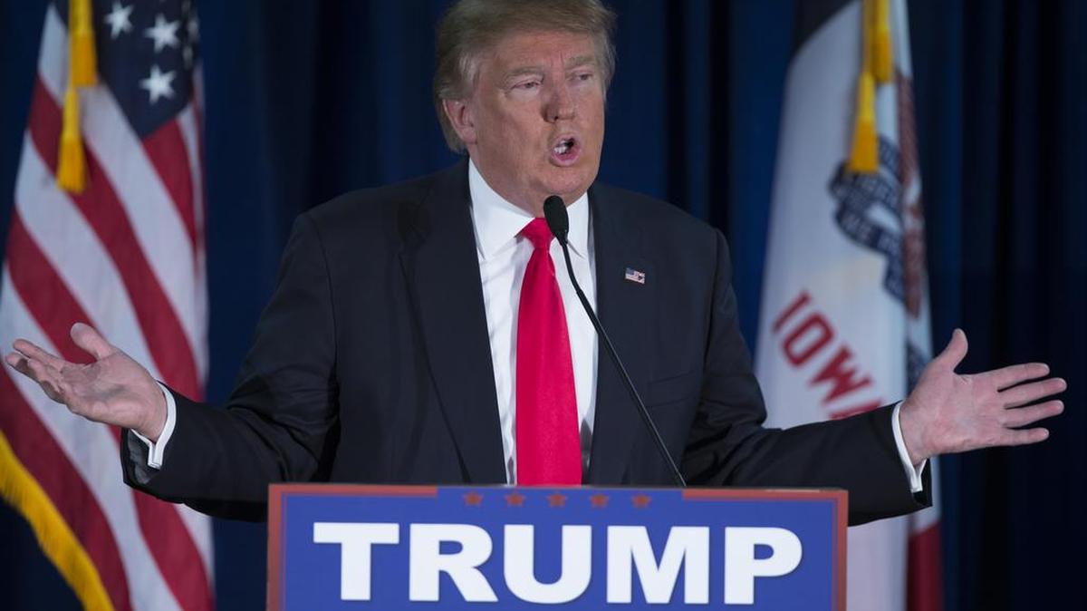 Republican presidential candidate Donald Trump speaks during a campaign event, on Wednesday, Jan. 20, 2016, in Norwalk, Iowa.