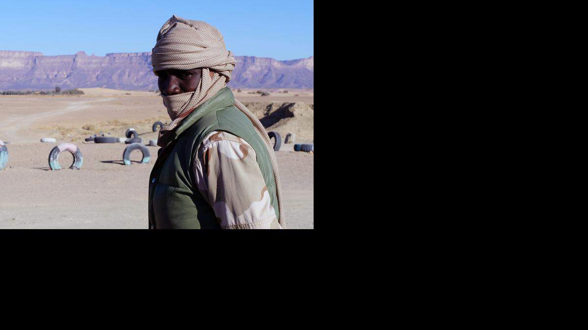 
Tuareg border guard patrols on the vast and porous Libyan-Algerian border
