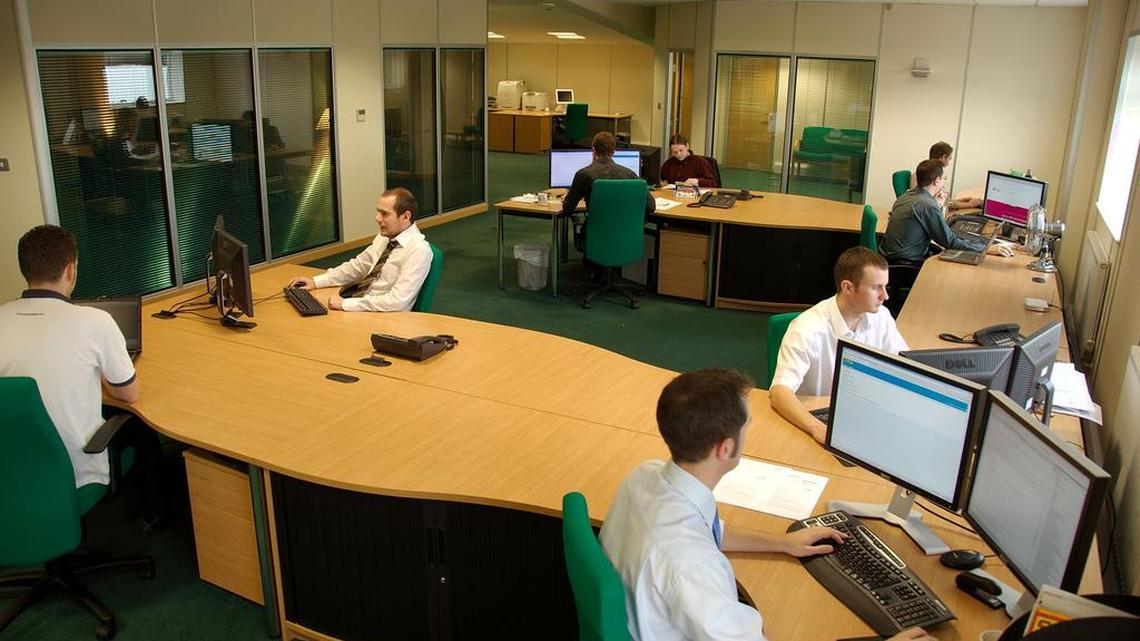 A study of Australians showed that both men and women work best when they work about 25 hours per week.