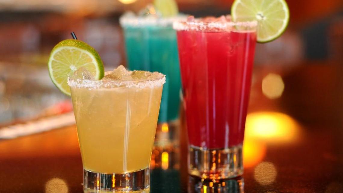 Mexican authorities have seized 10,000 gallons of bad booze from 31 resorts and tourist hot spots in the country.
