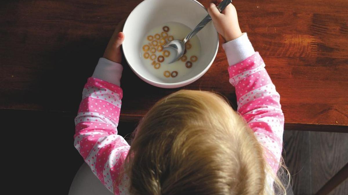 This is not a picture of the bowls in question.