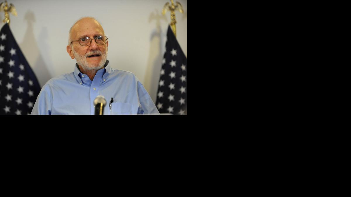 
Alan Gross speaks to the press at Gilbert LLP law firm after being released from a Cuban prison on Wednesday, Dec. 17, 2014. 
