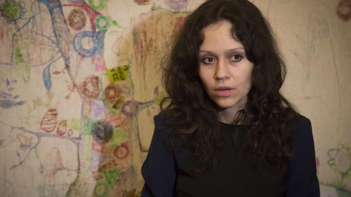 
Lyudmila Savchuk was once an “Internet troll” who says she posted 100 comments a day on news sites promoting Russian President Vladimir Putin. 
