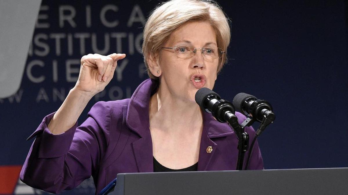 Sen. Elizabeth Warren, D-Mass., speaks at the American Constitution Society for Law and Policy 2016 National Convention on Thursday in Washington. Warren later endorsed Hillary Clinton for president.