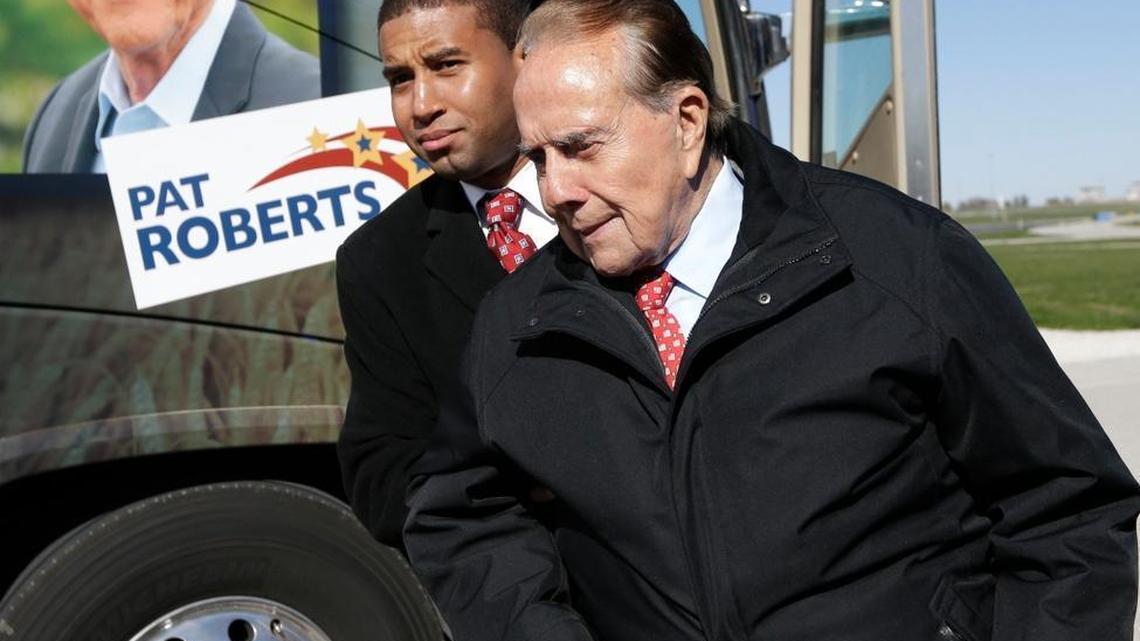 Bob Dole, Trump adviser? Kansas ex-senator heads to Cleveland