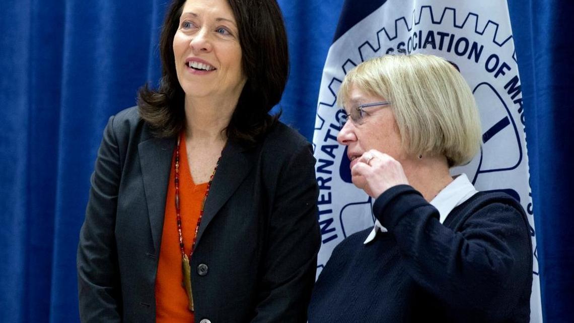 11 senators call on Trump team to allow sale of recreational marijuana