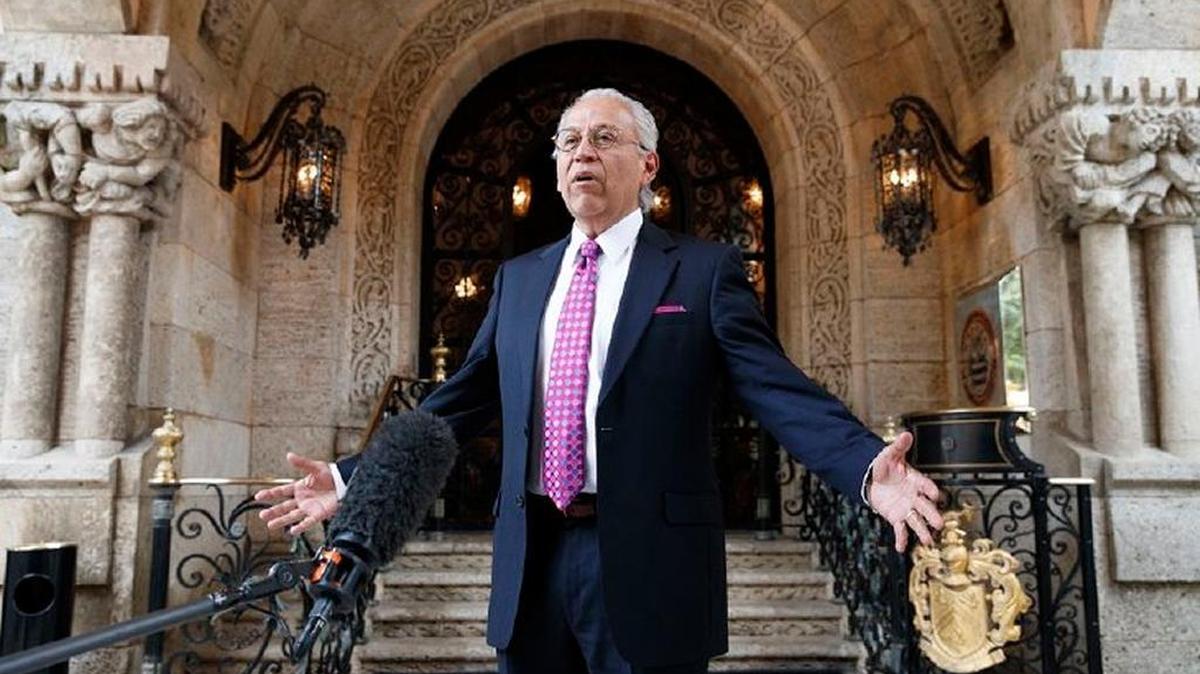 Former U.S. Rep. Henry Bonilla, R-Texas, met with President-elect Donald Trump on Friday, the fourth Texan who could become agriculture secretary under Trump.