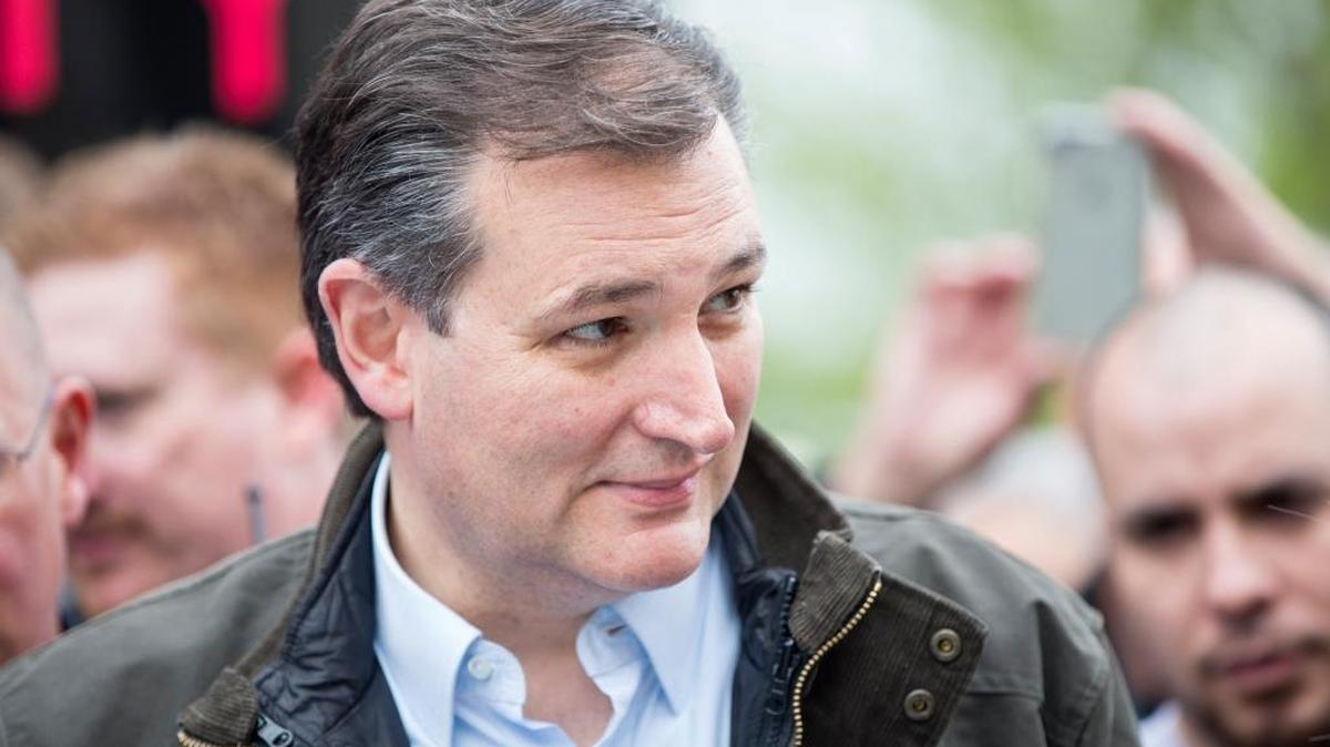 Republican presidential candidate, Sen. Ted Cruz, R-Texas, greets supporters during a campaign stop on Thursday, April 28, 2016, at Lucchese's Italian Restaurant in Elkhart, Ind.