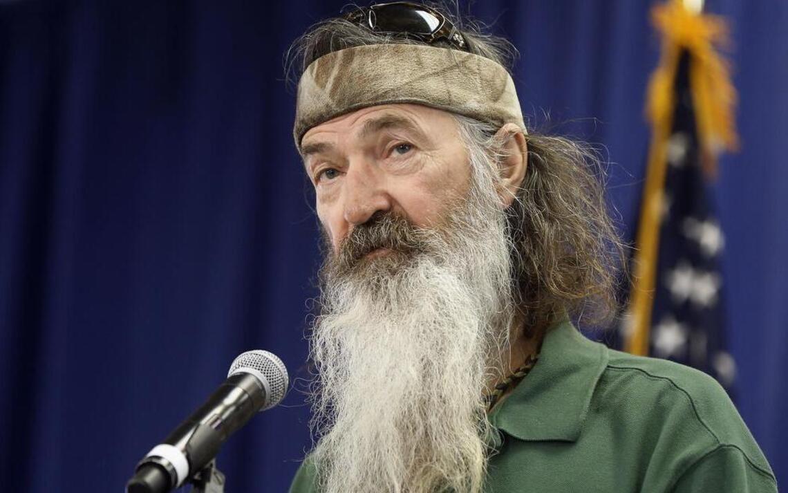Franklin Graham defends ‘Duck Dynasty’ star for NASCAR prayer to elect Christian president