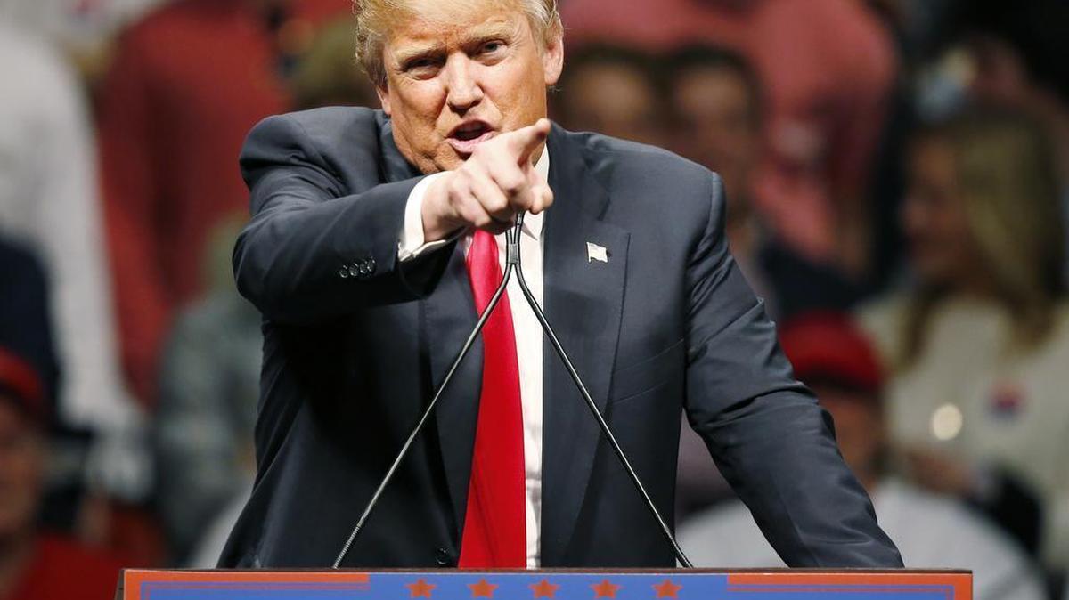 Republican presidential candidate Donald Trump said Friday he wants to “open up” libel laws protecting reporters so he can sue them for “horrible” stories about him.
