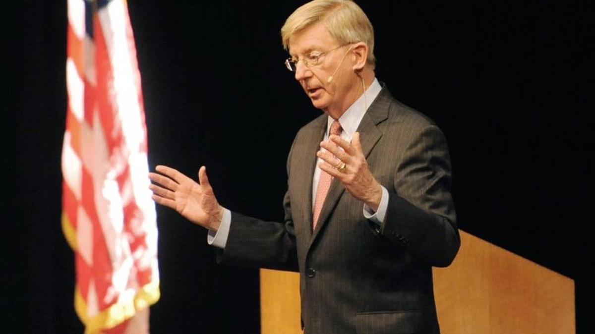 Political columnist George Will answers audience questions during a meeting of The Economic Club of Southwestern Michigan on Nov. 4, 2015, in Benton Township, Mich.