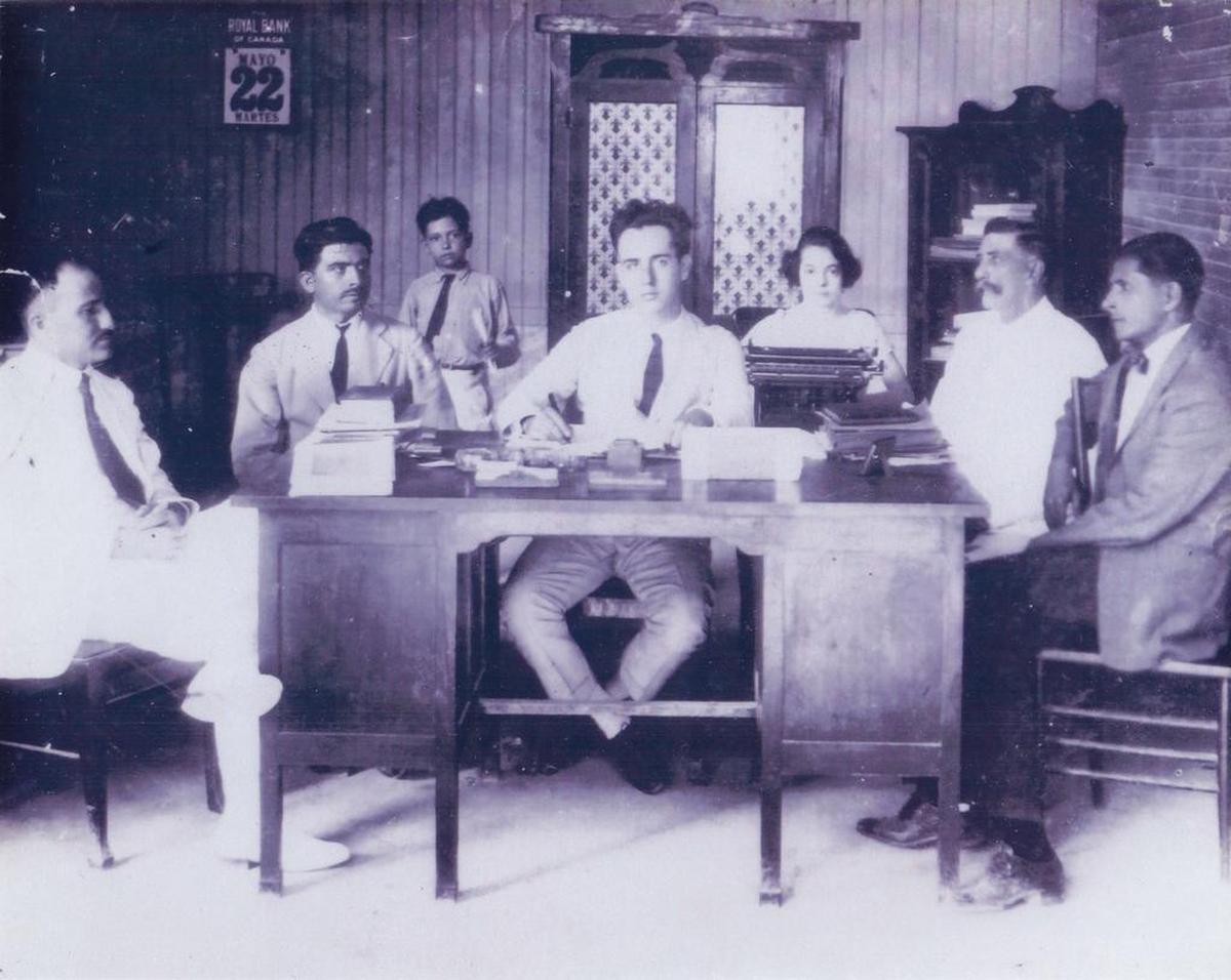 Mario Diaz-Balart’s grandfather, Rafael José Diaz Balart, was the mayor the northeastern city of Banes en 1933. On the right, wearing a white shirt, is his great uncle Commander Manuel Balart.