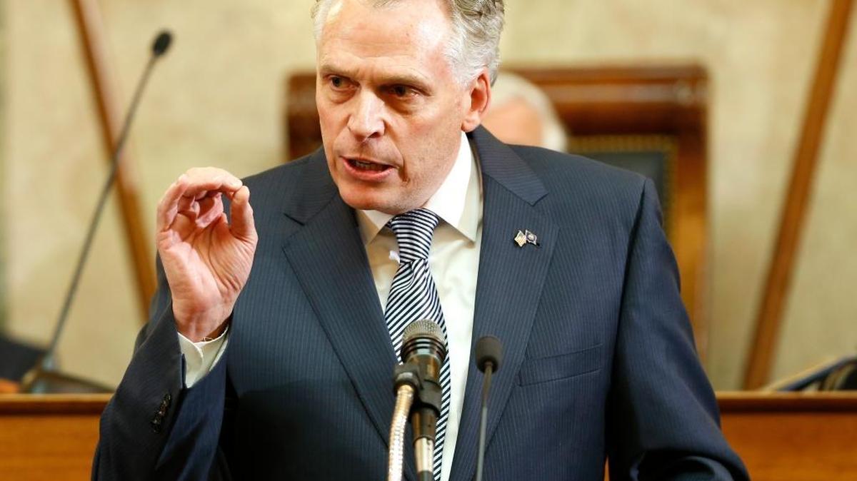 Virginia Gov. Terry McAuliffe delivers his State of the Commonwealth Address before a joint session of the Virginia Assembly at the Capitol in Richmond, Va., on Jan. 13, 2016. A U.S. law enforcement official says Gov. McAuliffe is a subject of a federal investigation looking at donations to his gubernatorial campaign.