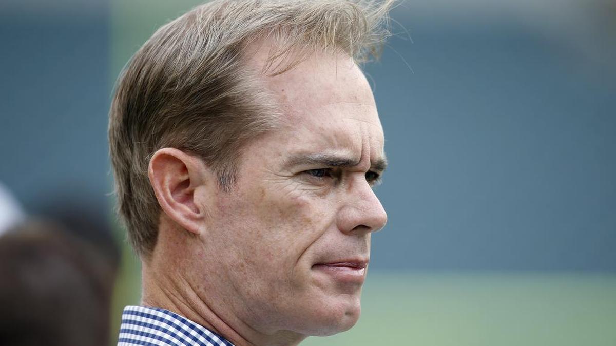 Fox Sports broadcaster Joe Buck.